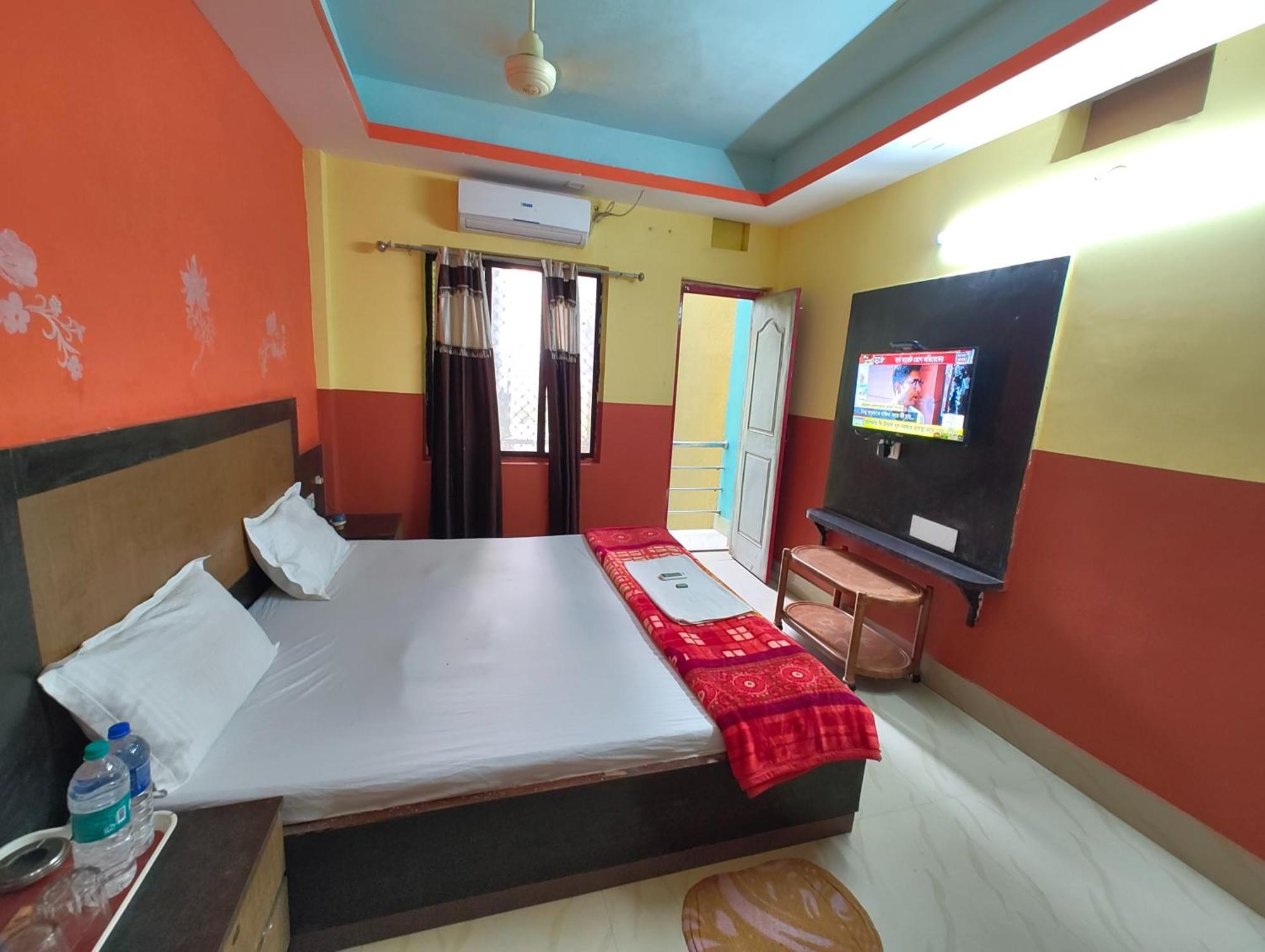 Goroomgo Samrat Palace Puri Near Sea Beach With Parking Facilities - Restaurant Available - Couple Friendly Exteriör bild