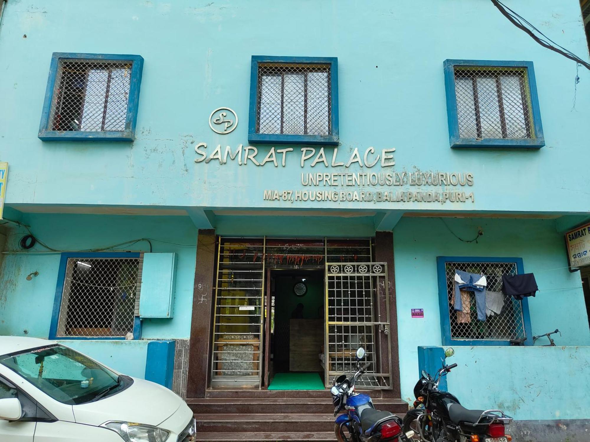 Goroomgo Samrat Palace Puri Near Sea Beach With Parking Facilities - Restaurant Available - Couple Friendly Exteriör bild