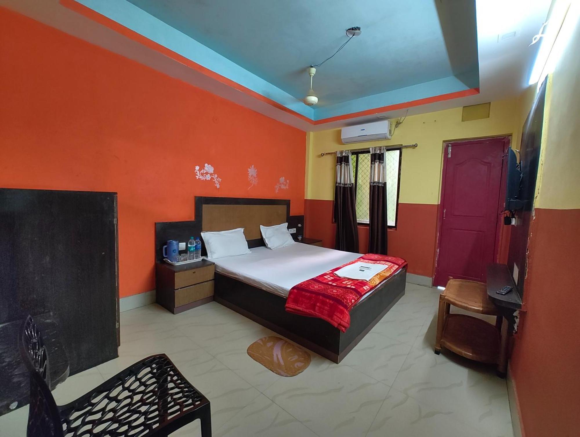 Goroomgo Samrat Palace Puri Near Sea Beach With Parking Facilities - Restaurant Available - Couple Friendly Exteriör bild