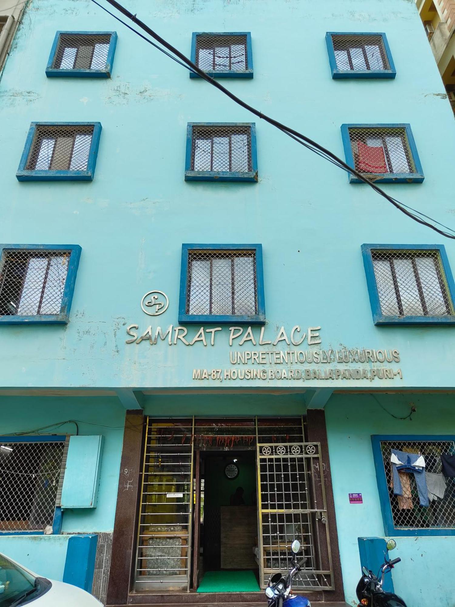 Goroomgo Samrat Palace Puri Near Sea Beach With Parking Facilities - Restaurant Available - Couple Friendly Exteriör bild