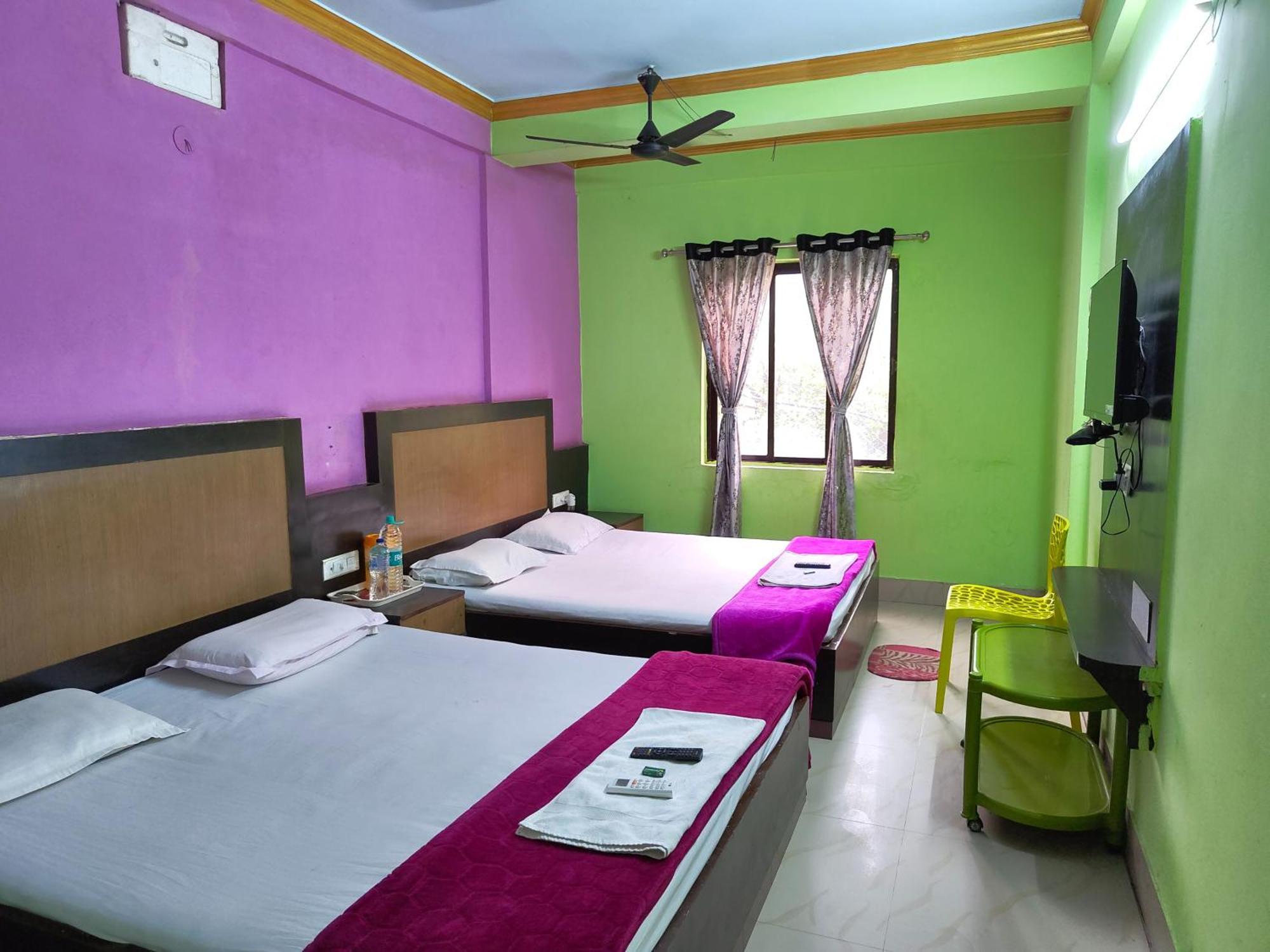 Goroomgo Samrat Palace Puri Near Sea Beach With Parking Facilities - Restaurant Available - Couple Friendly Exteriör bild